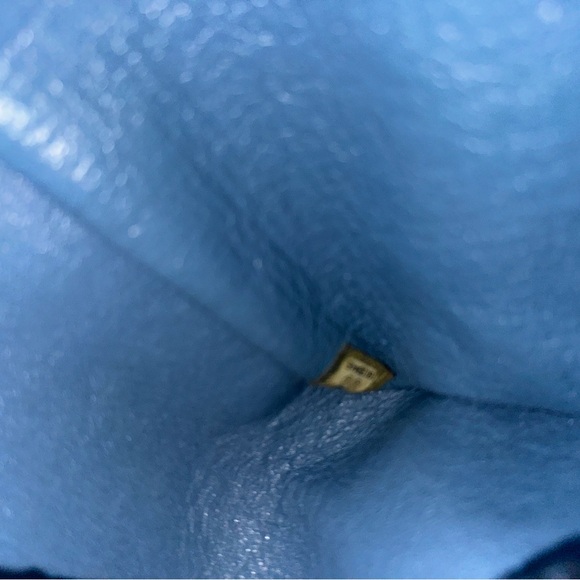 Chanel Classic Single Medium Flap Bag Tweed and calfskin 18x 2014 - Picture 6 of 17